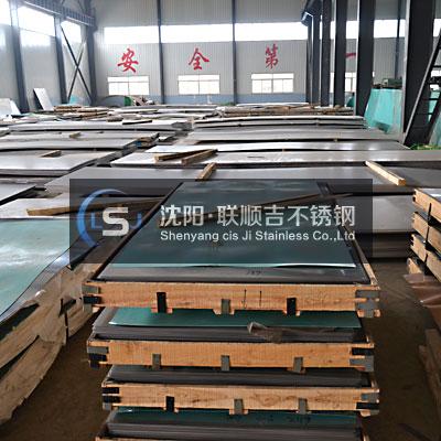 ���(y��ng)���P䓰�